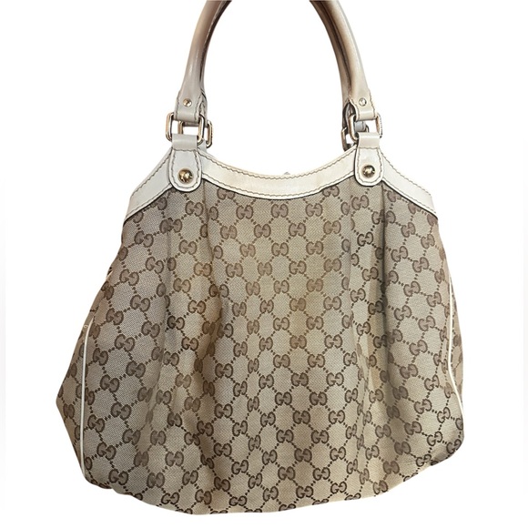 GUCCI Beige/White GG Canvas Medium Sukey Tote Bag - Picture 7 of 11